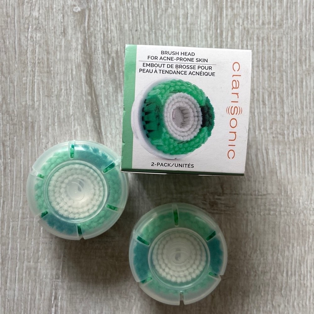 Clarisonic Brushed Head for Acne Prone Skin. 2-pack. BNIB